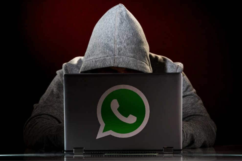 A spyware develop by Israeli cyber intelligence company NSO Group has sucessfully Exploit Android and iPhone using WhatsApp Calling.